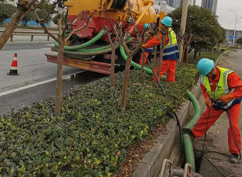 满洲里市政管道清淤